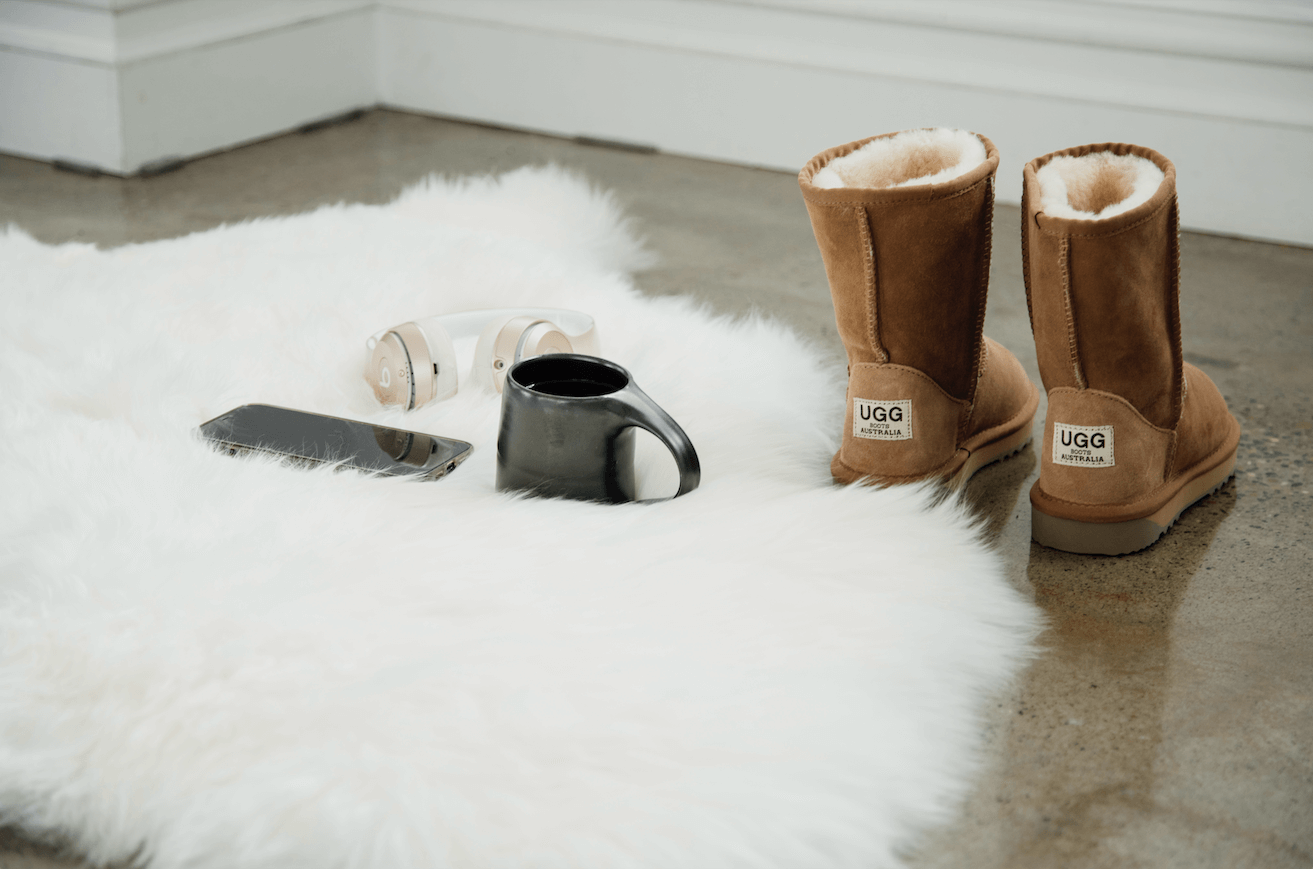 UGG クリーム色 イヤーマフ UGGクリーム色 耳あて・イヤーマフ UGG Wired Earmuffs クリーム