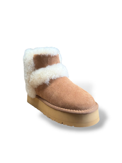 UGG Cyrine Platform